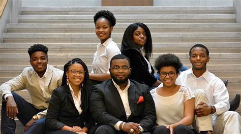 Students organize national summit to unite black college leaders : NewsCenter