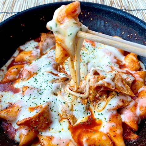 Cheese Tteokbokki - Jasmine and Tea