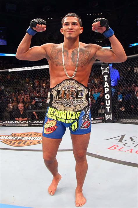 Download Anthony Pettis Ufc Belt Wallpaper | Wallpapers.com