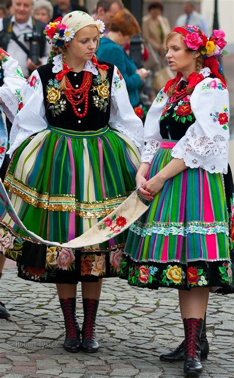 Pin by Peter Ranic on POLAND | Polish traditional costume, Traditional outfits, Festival outfits