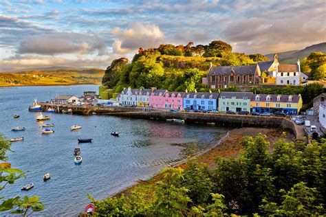 Portree, Skye (2018) : r/Scotland