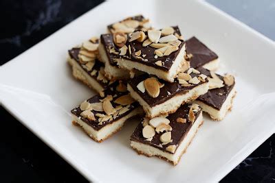 Edible Moments: Chocolate Almond Cookie Bark