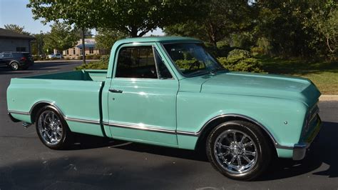 1968 Chevrolet C10 Custom Pickup at Chicago 2021 as S14 - Mecum Auctions