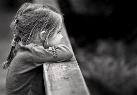 looking for...: Cute Sad Baby Girl Alone Wallpaper