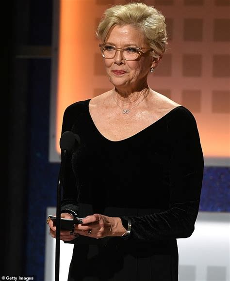 Annette Bening, 60, nearly cries during her speech at the AARP awards ...