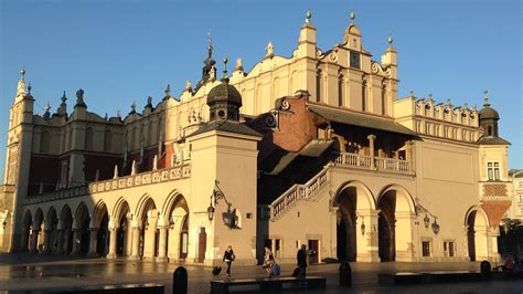 Download free photo of Kraków,cloth hall sukiennice,the market ...