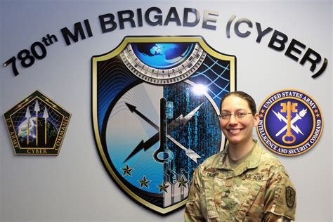 DVIDS - News - CYBER SNAPSHOT: Master Sgt. Amanda Draeger