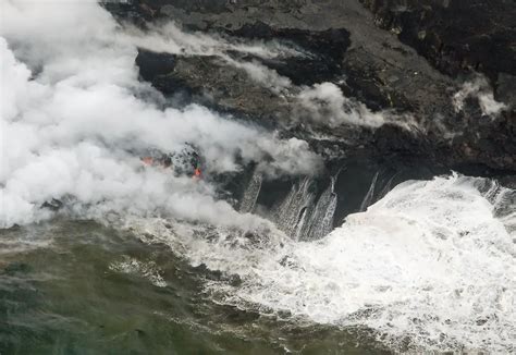 Hawaii Helicopter Volcano Tours: Celebration Of Geological Heritage ...