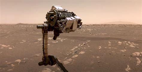 Ever Wondered How NASA Perseverance Rover Takes Selfies on Mars ...