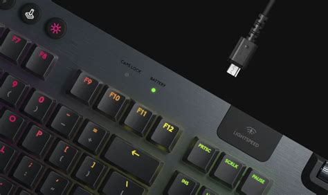 Logitech G915 Lightspeed Wireless RGB Mechanical Gaming Keyboard - Tac ...