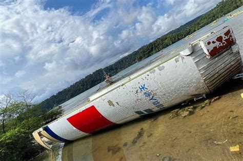 China rocket debris found in Bataan | Philstar.com