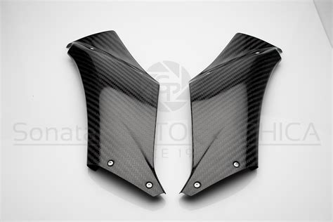 YAMAHA YZF-R1 2015-2021 Racing Carbon Side Fairings