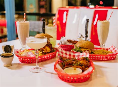 9 Surprising Facts About Karen's Diner