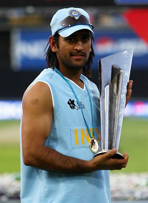 CRICKET PARADISE: Dhoni With Trophies!!!!