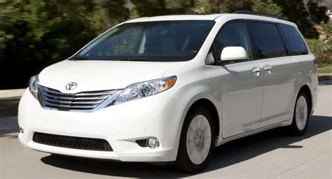 Toyota Sienna 8 Seater Photo Gallery #9/9