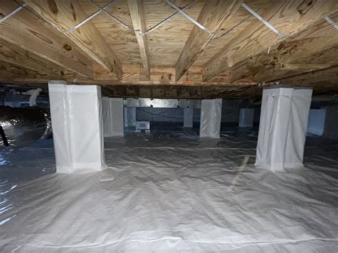 Crawl Space Vapor Barriers | Block Mold & Moisture Under Your Home