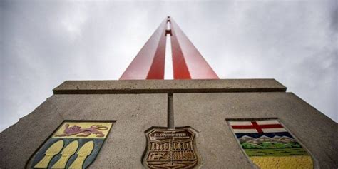 Border Markers - Tourisme Alberta