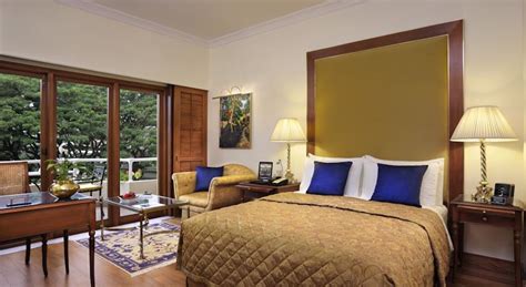 Hotel Oberoi Hilton Bangalore - Indian Holiday