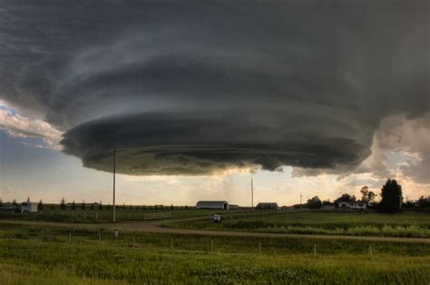 A Huge Wall Cloud In Nebraska And Potential Of A Large Tornado ...