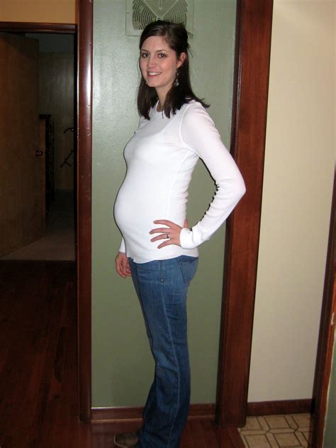 24 weeks pregnant – The Maternity Gallery