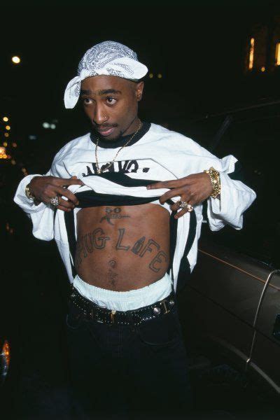 Pin by Lesane on Oldschool | American rappers, Tupac pictures, Tupac