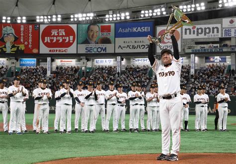 Baseball Tokyo Yomiuri Giants - celebration of Central League title ...