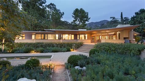 Lloyd Wright's Take on a Ranch House Asking $2.4 Million in La Cañada Flintridge - Curbed LA