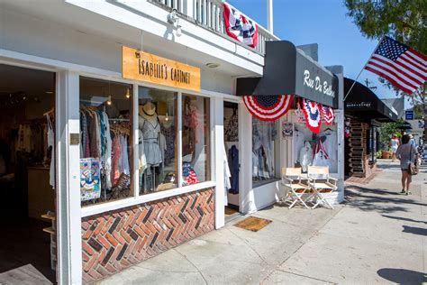 Where to shop in Newport Beach on Black Friday - Visit Newport Beach