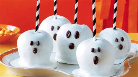 TOP 13 Halloween Candy Craft Ideas || Spooky DIY Candy Creations - YouTube