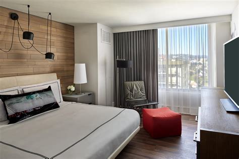 Kimpton Hotel Palomar Los Angeles Beverly Hills in Los Angeles (CA) - Room Deals, Photos & Reviews