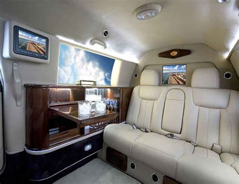 Presidential Armored Cadillac Limousine | LimousinesWorld