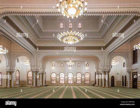 The interior of the Al Manara Mosque in Dubai, UAE, Middle East Stock ...