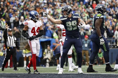 Yes, the 2023 Seattle Seahawks have a need at tight end - Field Gulls