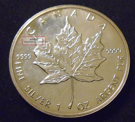 1999 Canada $5 Dollars Maple Leaf. 9999 Fine Silver Coin