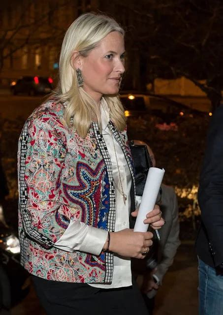 Princess Mette-Marit at presentation of Female Entrepreneur 2016