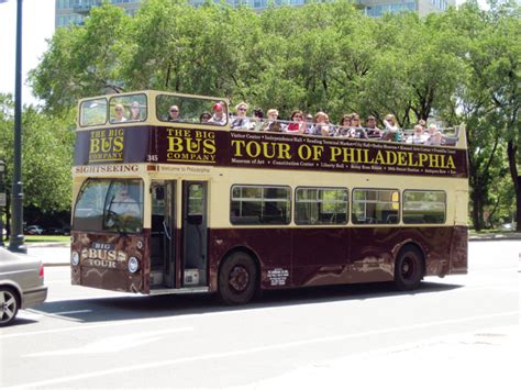 Big Bus and Philadelphia Trolley Works - DiscoverPHL