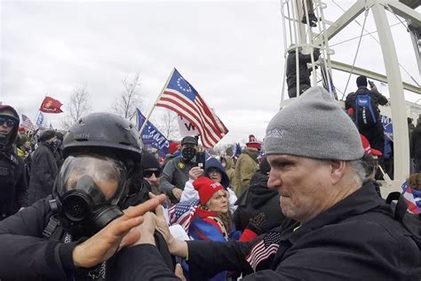 Berks County man charged in attack on AP photographer, police at ...