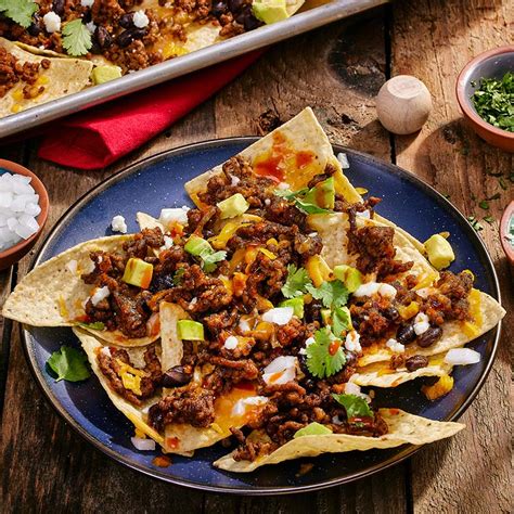 Loaded Beef Nachos Recipe | Cholula