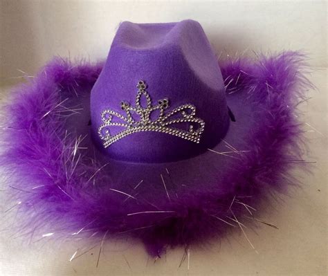 Cowboy Purple Hat with a Flashing Tiara and a feather-fur trimmed Brim. | Sombrero de vaquero ...