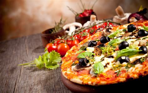 pizza-wallpaper-olives-mushrooms-cheese-tomatoes-parsley-dish-food - Joselito Alimentos