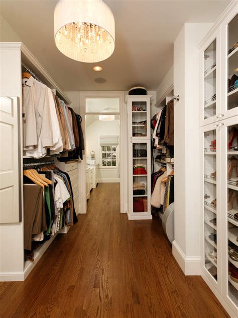 Walk Through Closet | Houzz