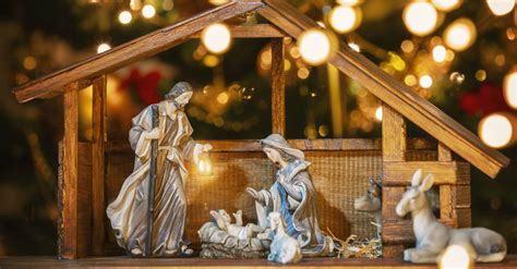 Meaning of Advent - Traditions and Celebrations Explained