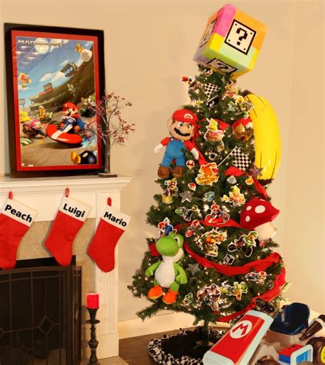 6 Pop Culture Christmas Trees - Fun Blog