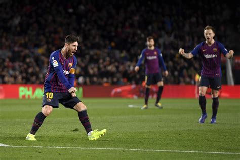 Barcelona vs Valencia result, LIVE stream online: LaLiga 2019 football as it happened - Messi ...