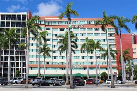 Holiday Inn Downtown Miami | The Holiday Inn Downtown was fi… | Flickr