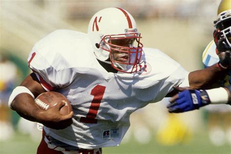 Former Nebraska star RB Lawrence Phillips suspected of murdering prison ...