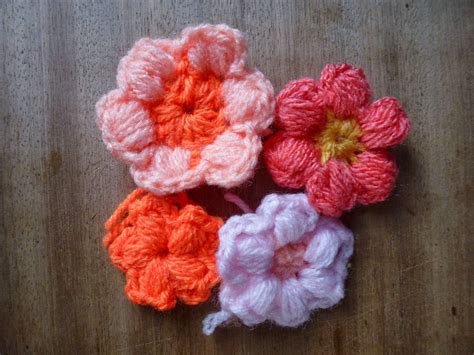 Dancing Moth: A Flower a Day: Crochet Puff Stitch Flowers