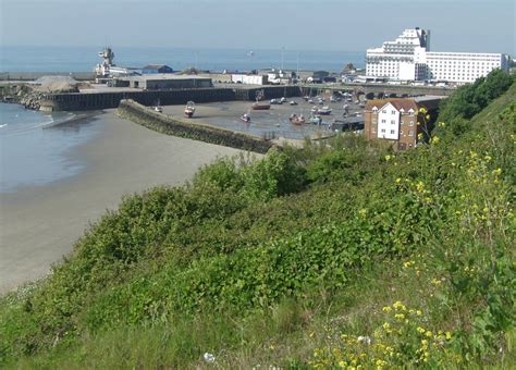 Folkestone Beach - Photo "The Beech, Folkestone." :: British Beaches