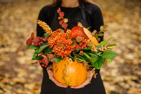 3 Ways To Enhance Your DIY Autumn Flower Arrangements | About Her