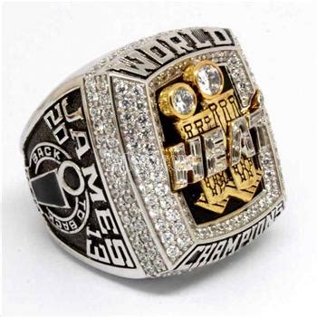 Lebron James 2012-13 NBA Championship Replica Ring Size 10 | Property Room